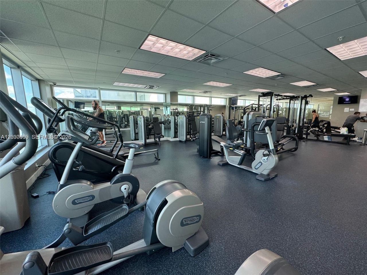 7930 East Dr, Unit 707, North Bay Village, FL 33141 Photo