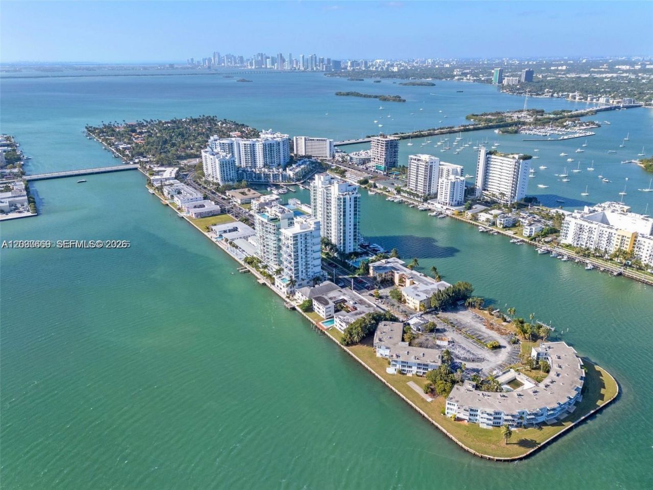 7930 East Dr, Unit 707, North Bay Village, FL 33141 Photo