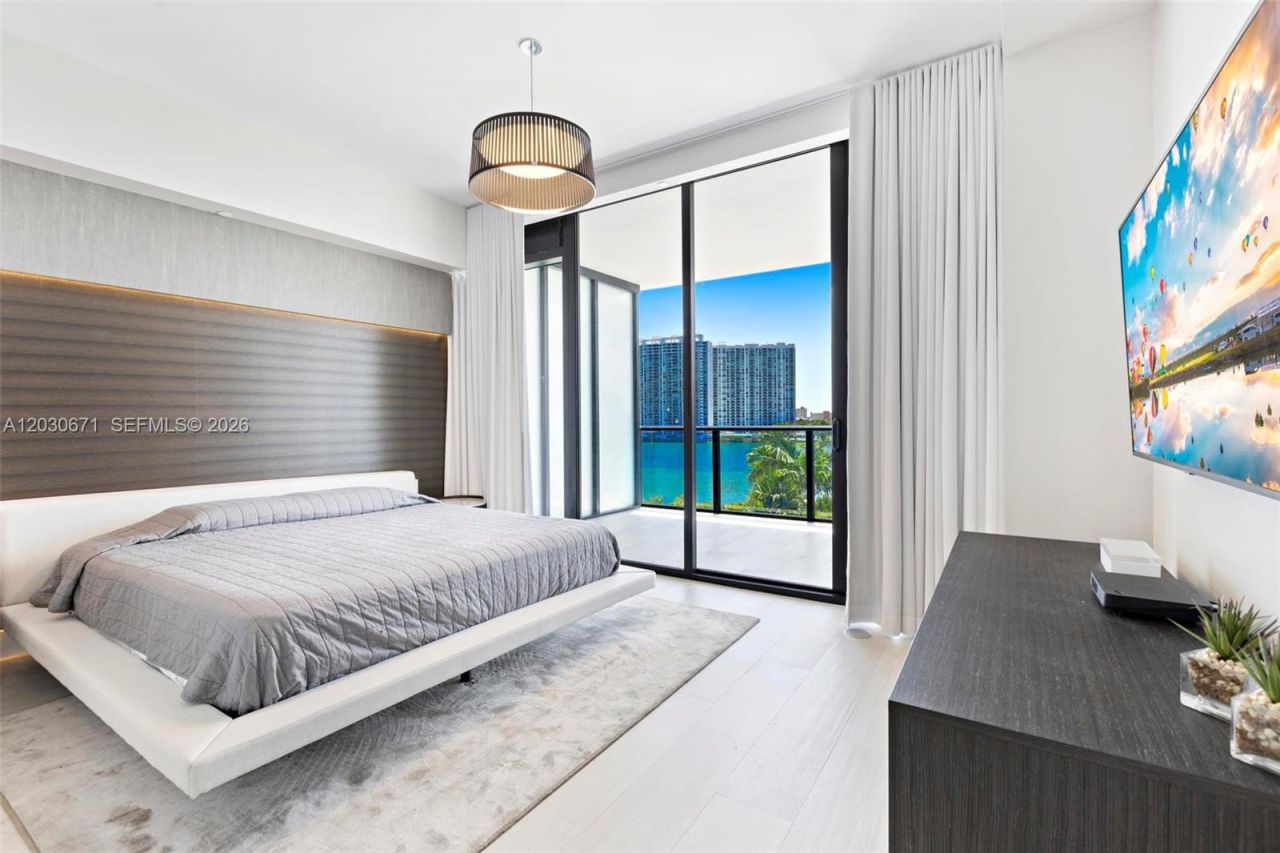 5500 Island Estates Dr , Unit 506, Aventura, FL 33160 Photo