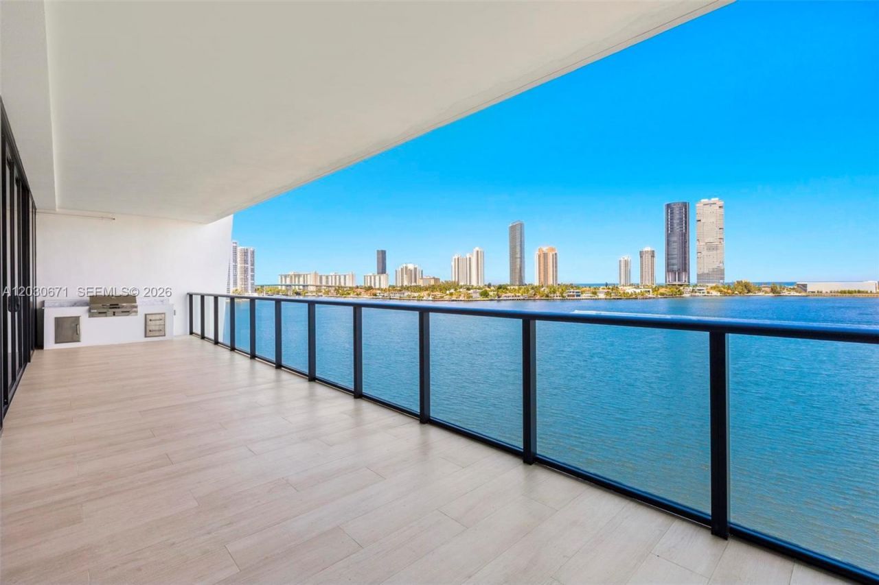 5500 Island Estates Dr , Unit 506, Aventura, FL 33160 Photo