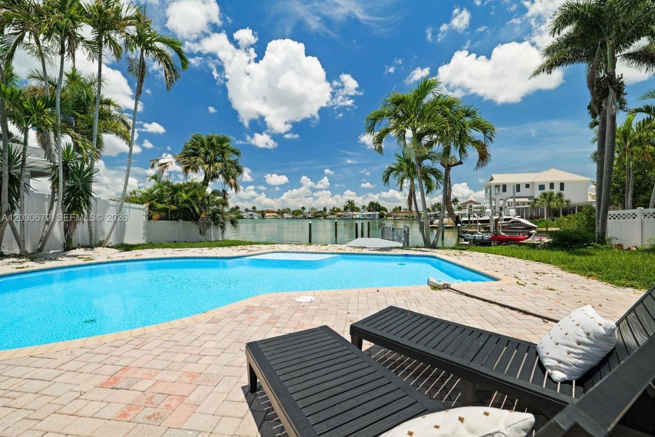 7905 9th Ave S , Saint Petersburg, FL 33707 Photo