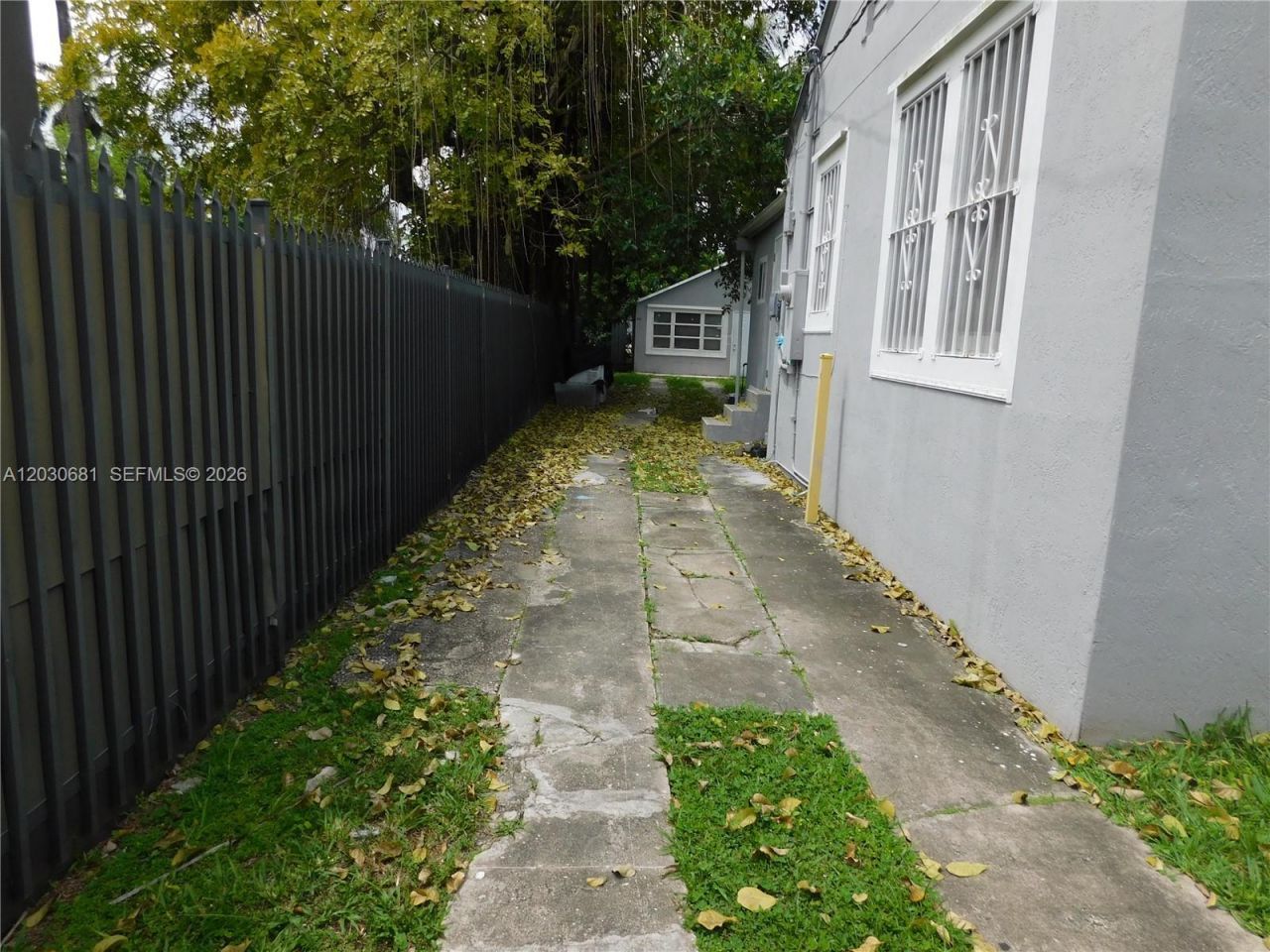 1605 NW 26th St, Unit B, Miami, FL 33142 Photo