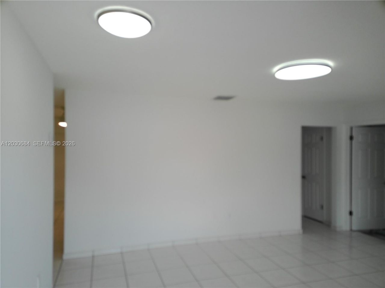 10812 SW 33rd St , Miami, FL 33165 Photo