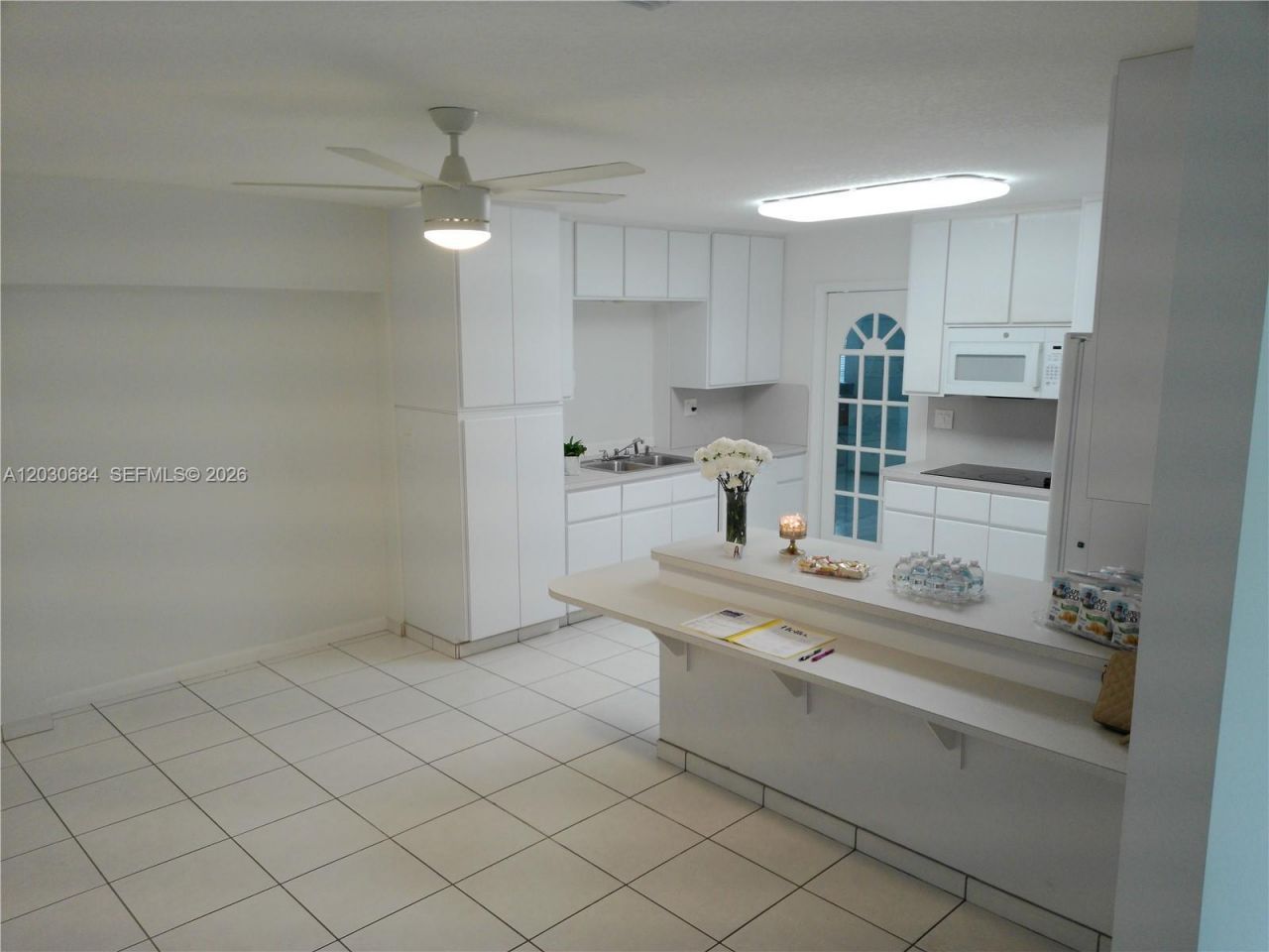 10812 SW 33rd St , Miami, FL 33165 Photo