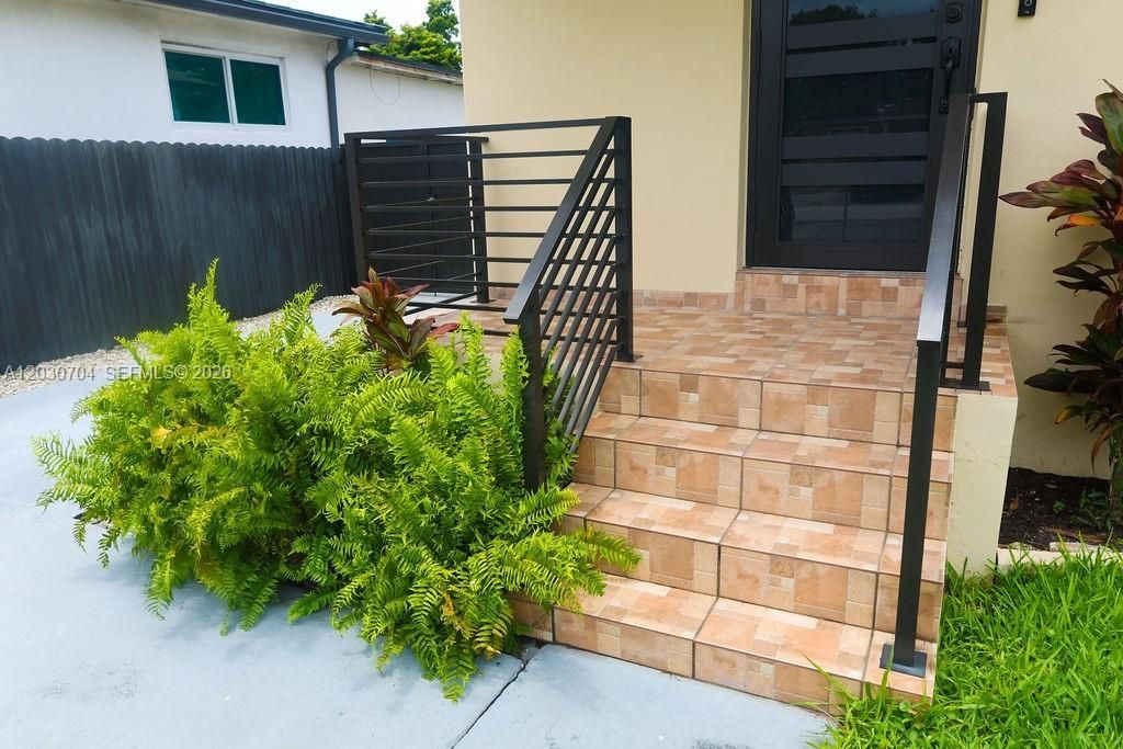 161 E 36th St , Hialeah, FL 33013 Photo