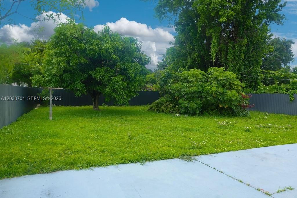 161 E 36th St , Hialeah, FL 33013 Photo