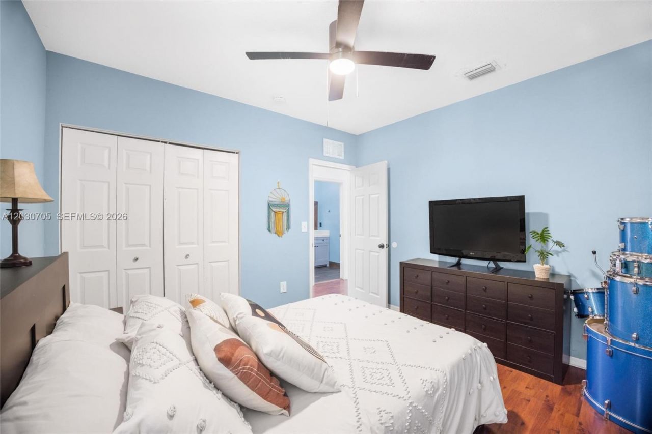 2001 SE 14th Cir , Homestead, FL 33035 Photo