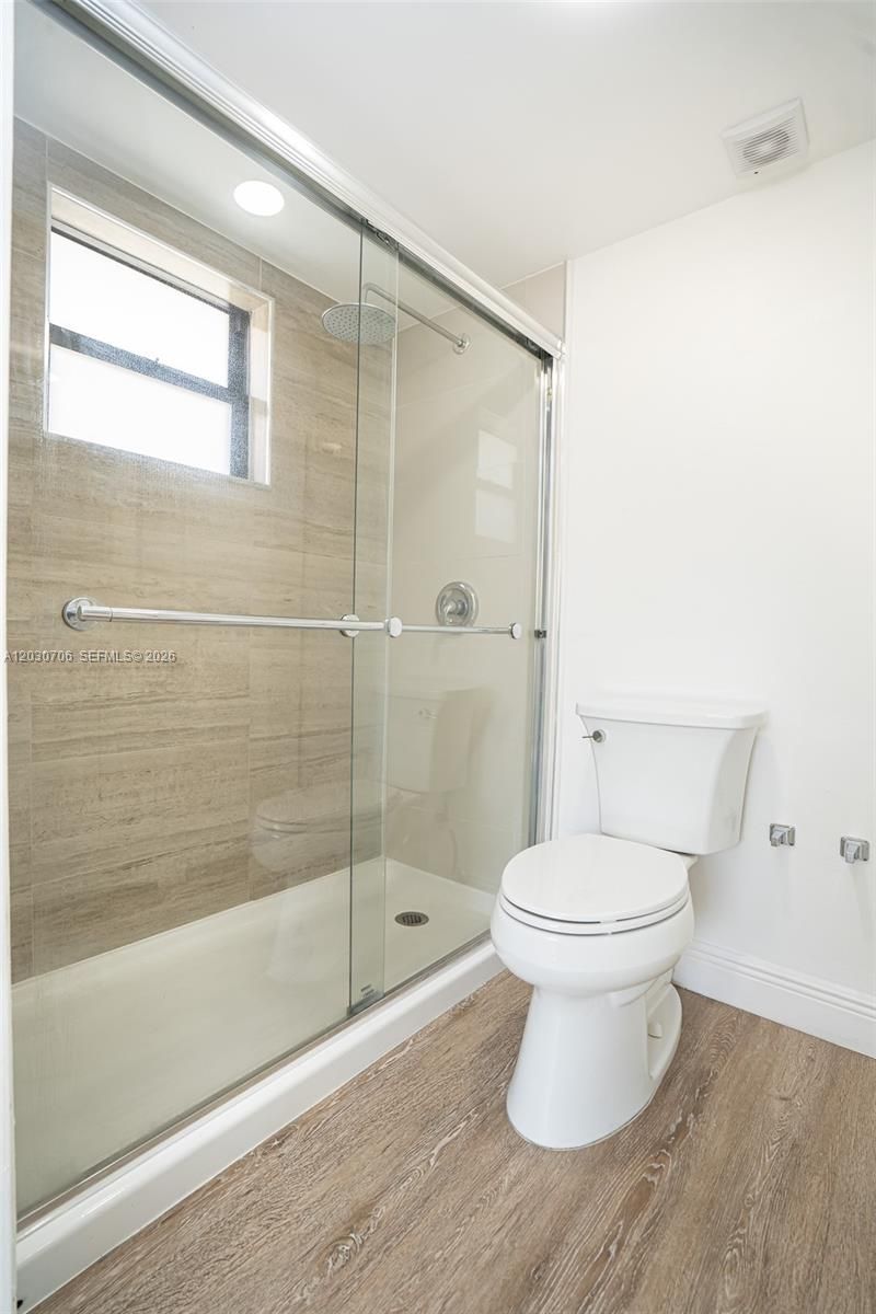 2740 W 62nd Pl , Unit 201, Hialeah, FL 33016 Photo