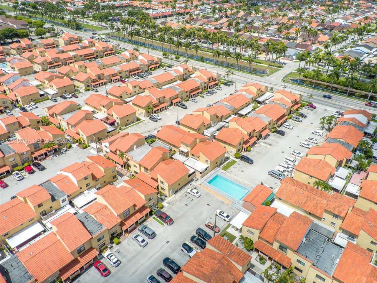 2740 W 62nd Pl , Unit 201, Hialeah, FL 33016 Photo