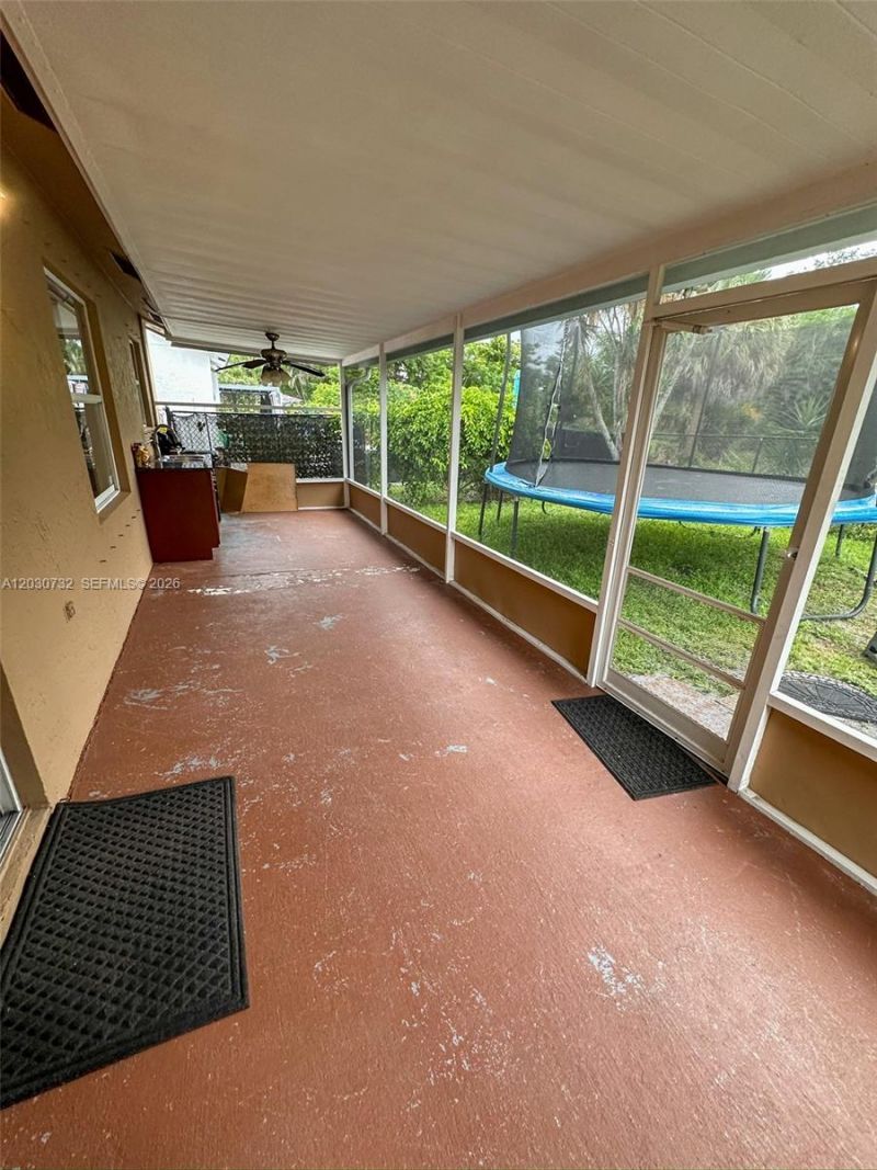 1010 Salmon Isle , Greenacres, FL 33413 Photo