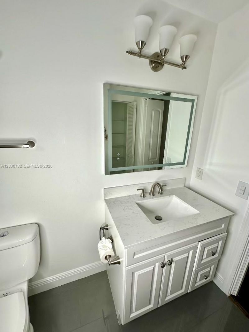 1010 Salmon Isle , Greenacres, FL 33413 Photo