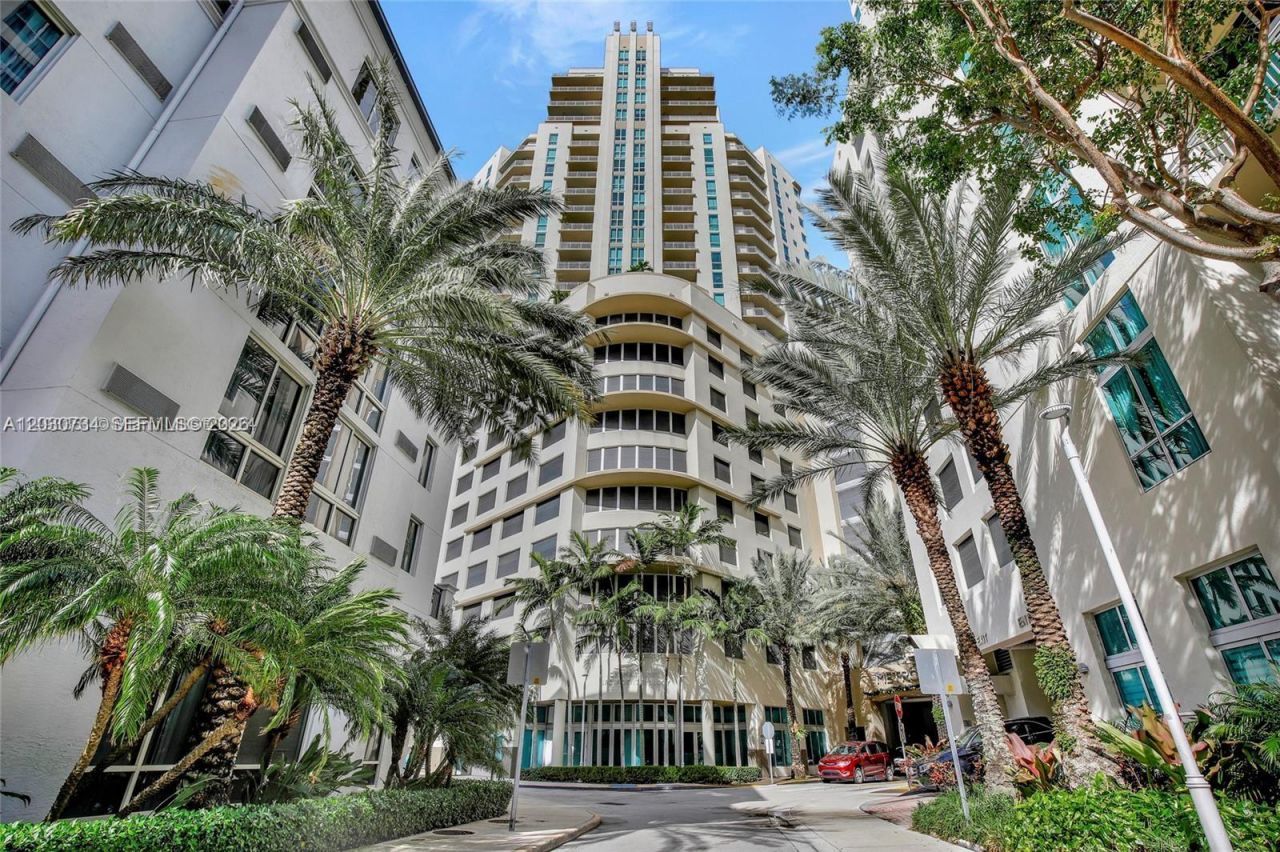 9055 SW 73rd Ct , Unit 1504, Miami, FL 33156 Photo