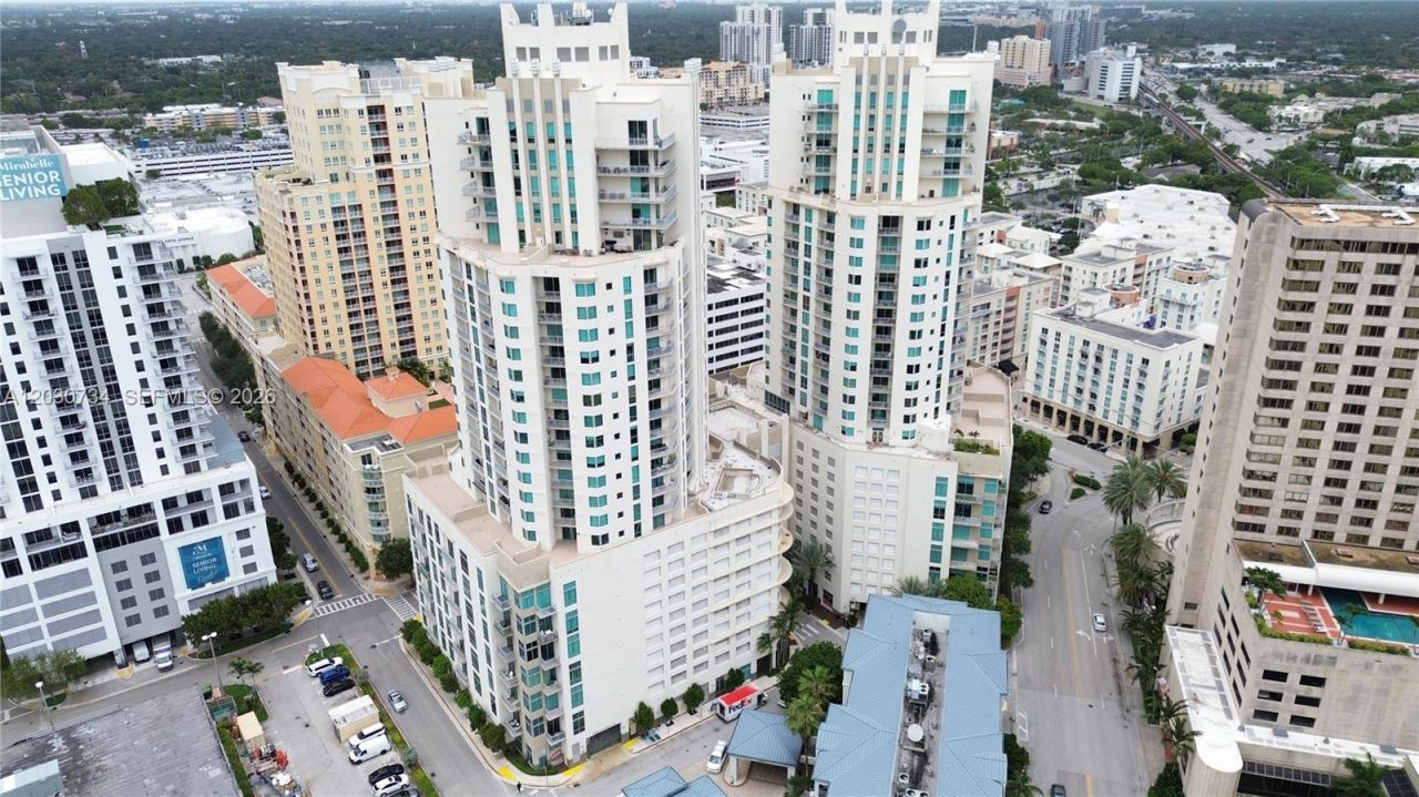 9055 SW 73rd Ct , Unit 1504, Miami, FL 33156 Photo