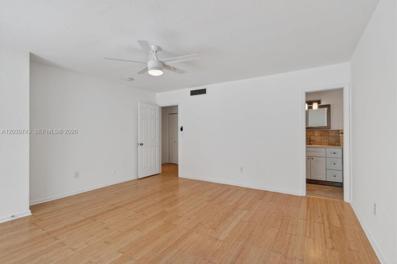 8875 SW 62nd Ter , Unit 10-D, Miami, FL 33173 Photo