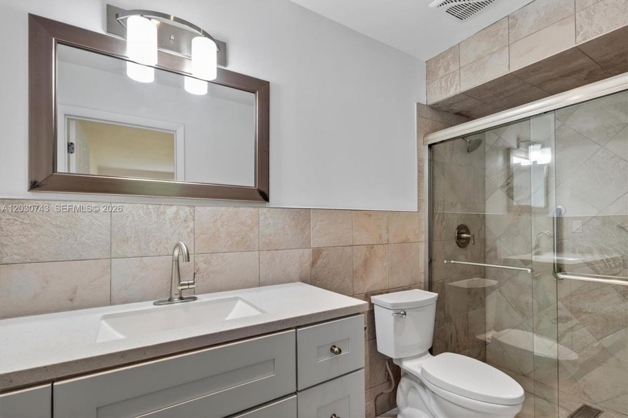 8875 SW 62nd Ter , Unit 10-D, Miami, FL 33173 Photo