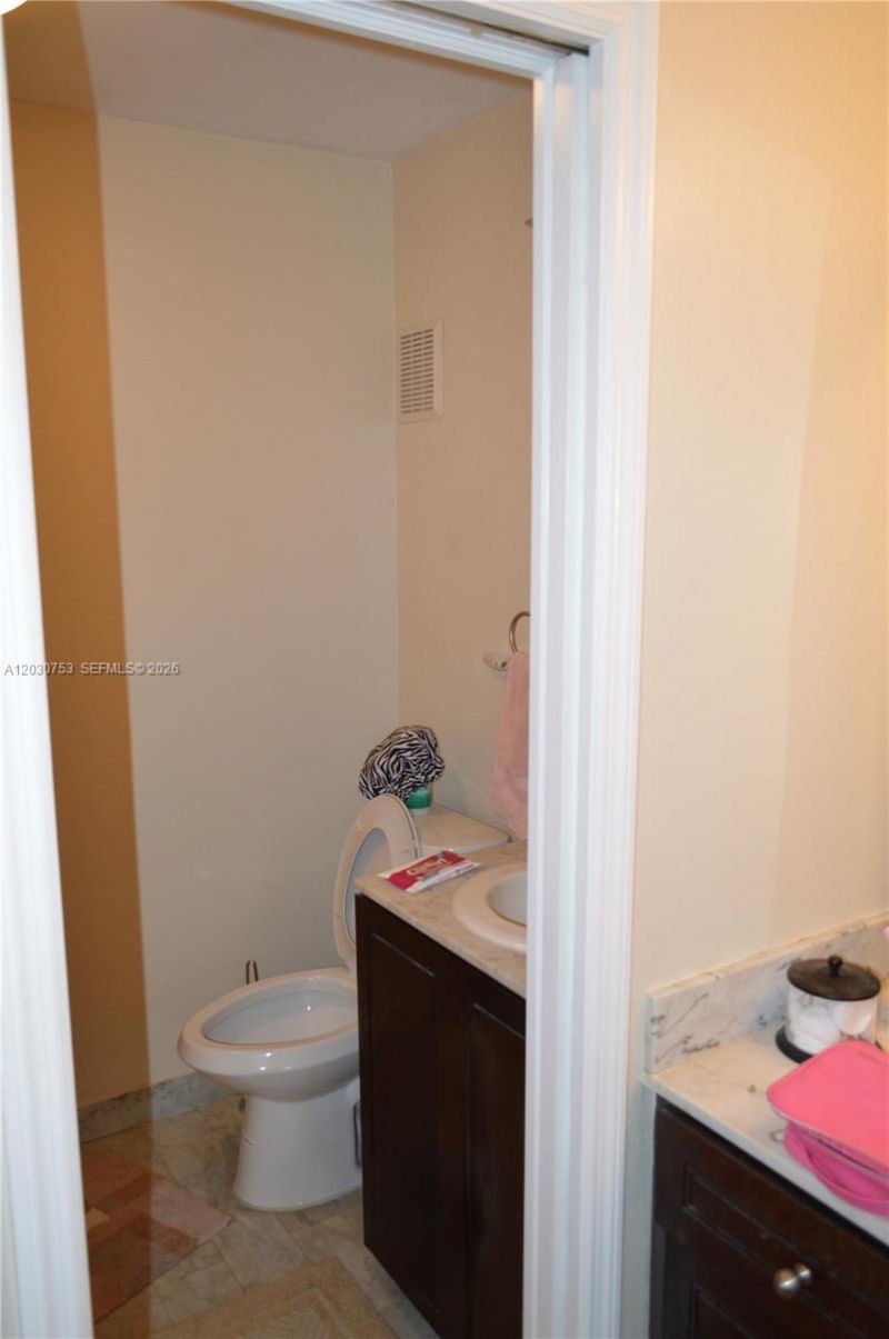 3932 Estepona Ave , Unit 7D5, Doral, FL 33178 Photo