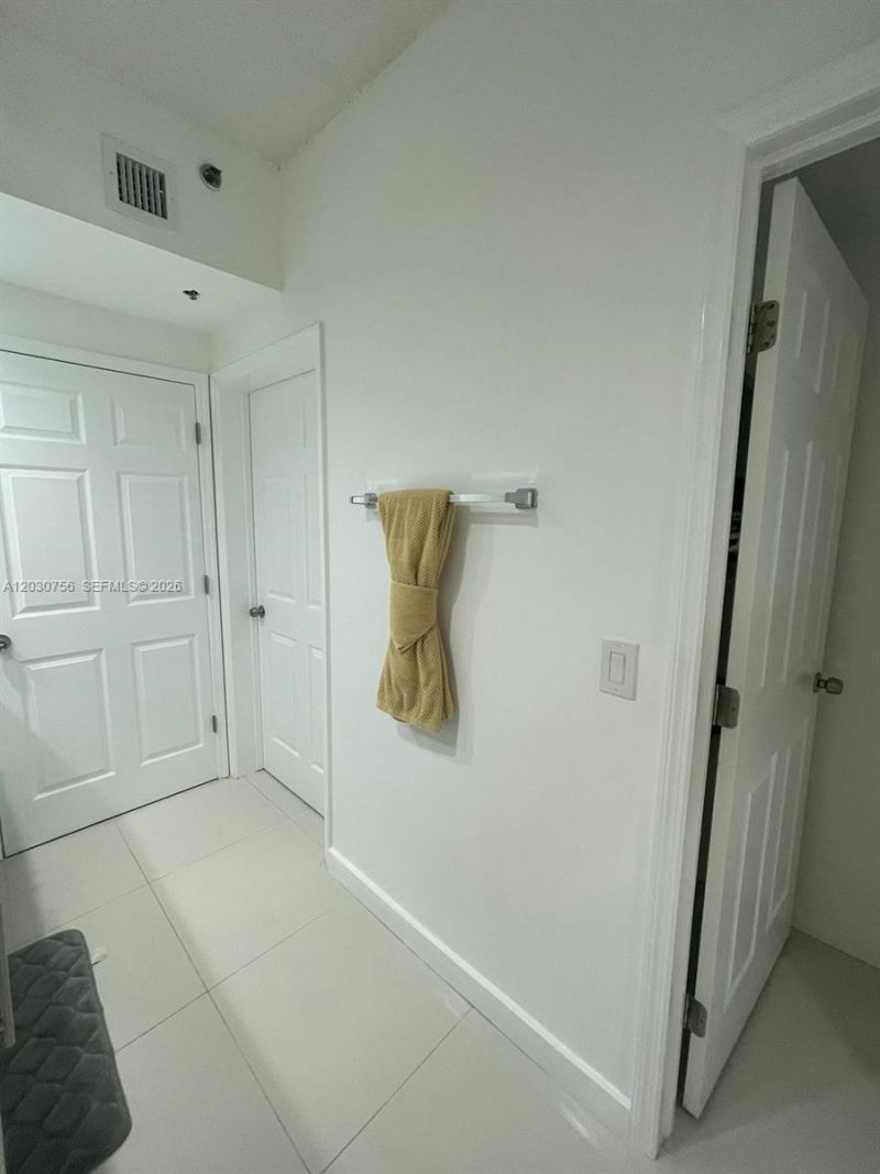 3255 NE 184th St , Unit 12114, Aventura, FL 33160 Photo