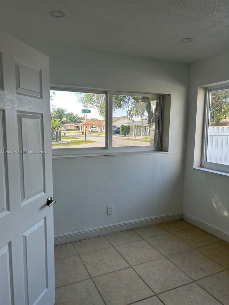 6331 NW 110th Ter , Unit -, Hialeah, FL 33012 Photo
