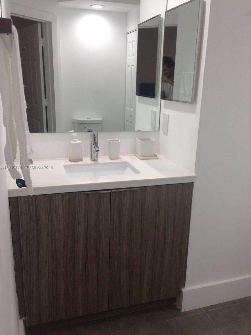 3115 NE 184th St , Unit 4206, Aventura, FL 33160 Photo