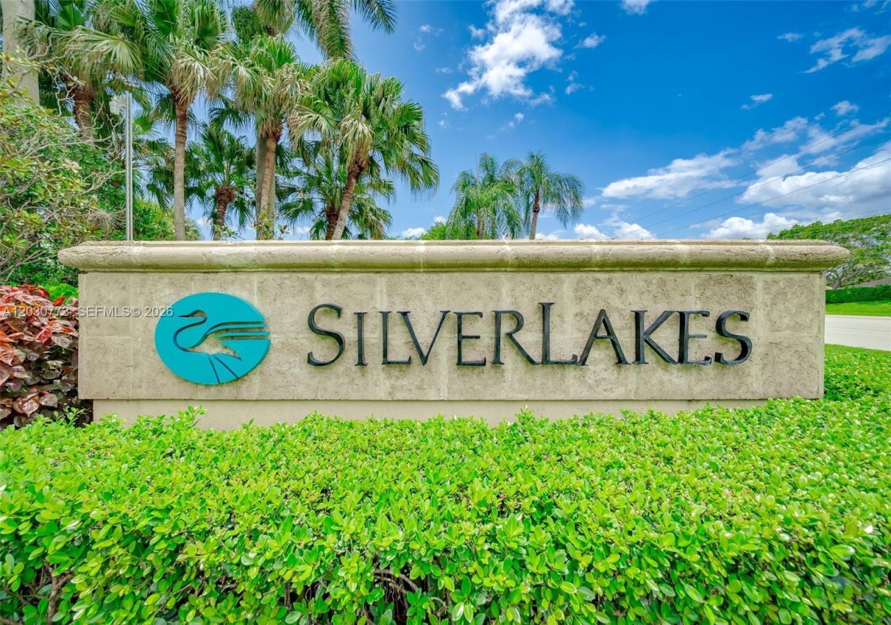 1901 NW 180th Way , Pembroke Pines, FL 33029 Photo