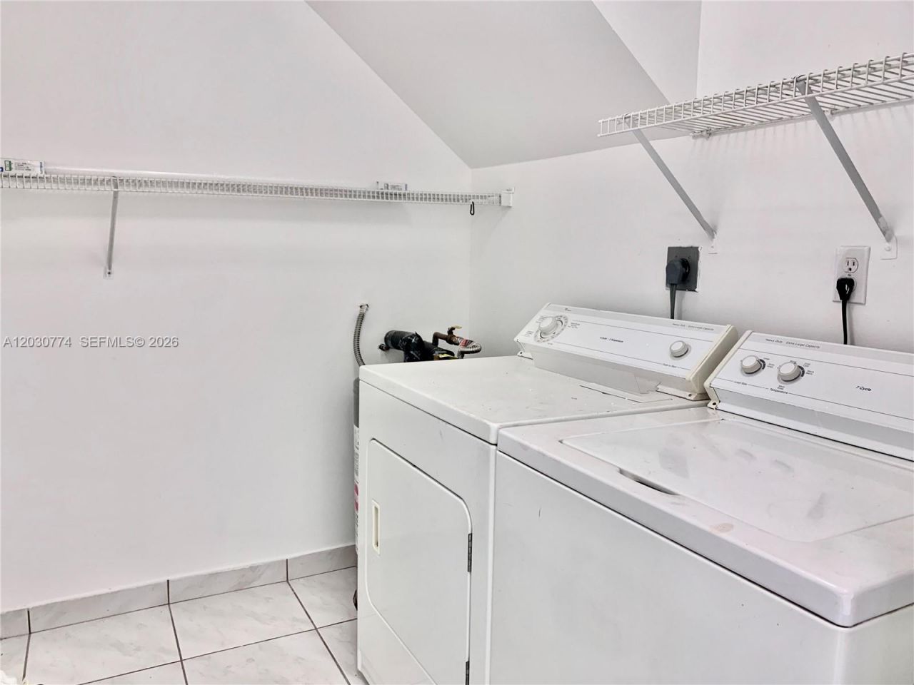 14807 Balgowan Rd , Unit 101-12, Miami Lakes, FL 33016 Photo