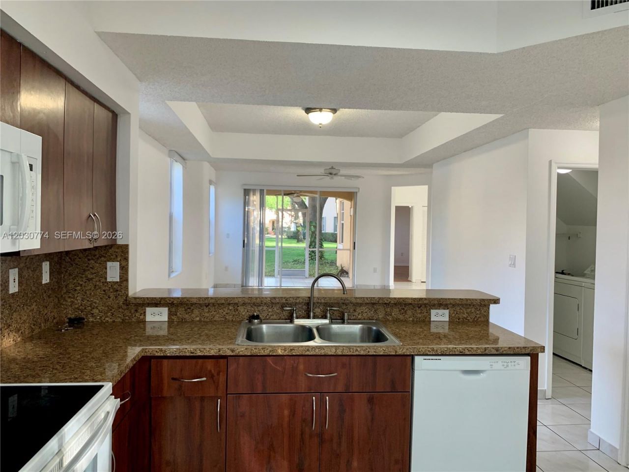 14807 Balgowan Rd , Unit 101-12, Miami Lakes, FL 33016 Photo