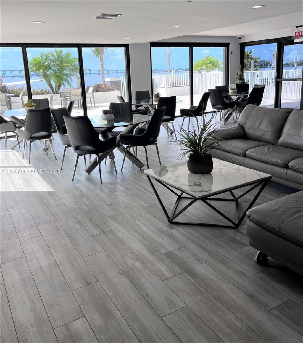 200 SE 15th Rd , Unit 6A, Miami, FL 33129 Photo