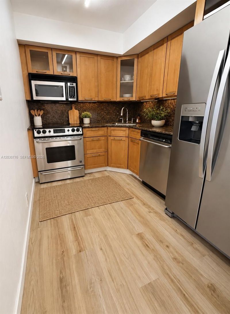 200 SE 15th Rd , Unit 6A, Miami, FL 33129 Photo
