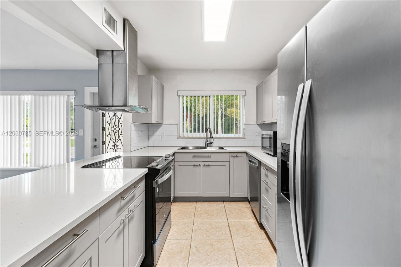 204 NW 1st St , Boynton Beach, FL 33435 Photo