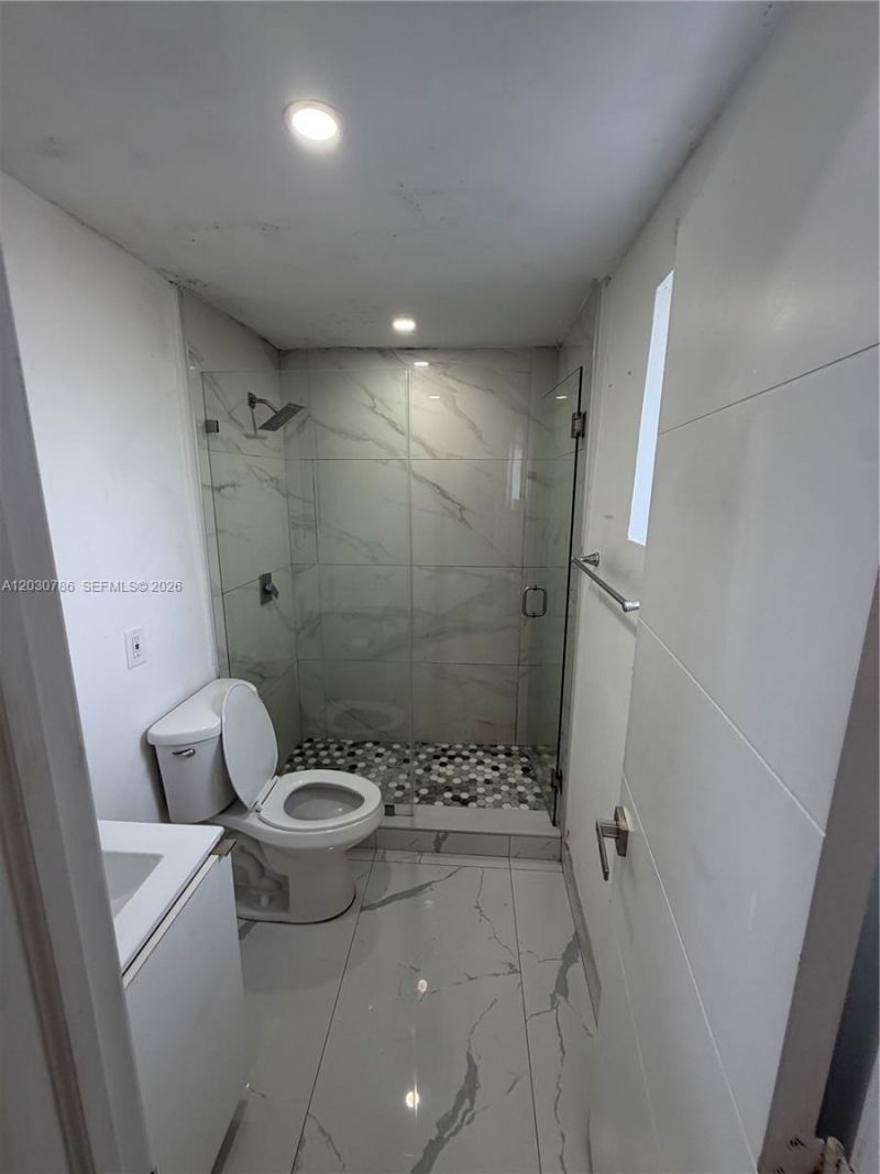 4750 NW 5th St , Unit 2, Miami, FL 33126 Photo