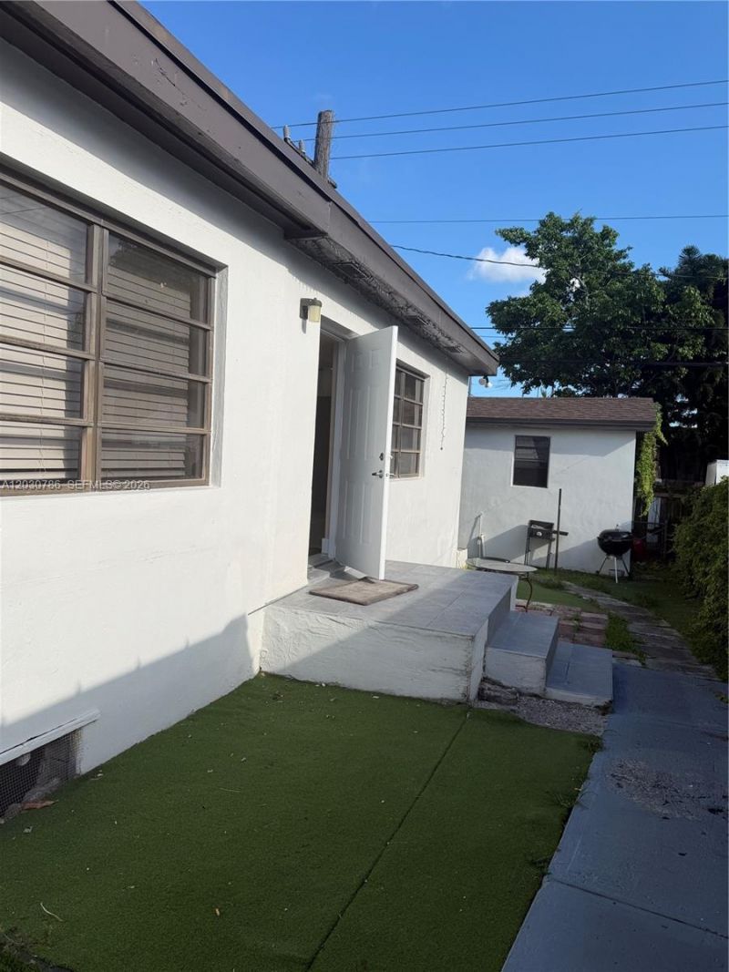 4750 NW 5th St, Unit 2, Miami, FL 33126 Photo