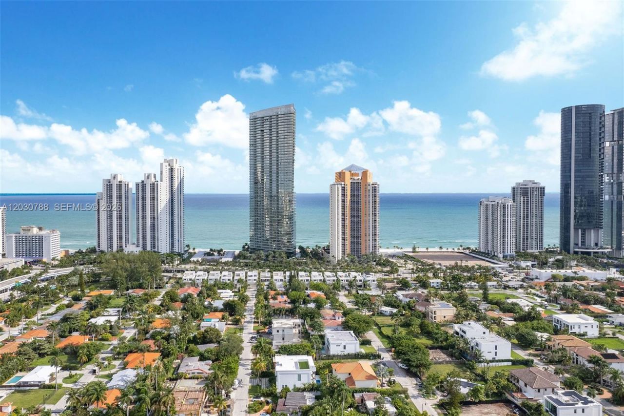 278 190th St , Sunny Isles Beach, FL 33160 Photo