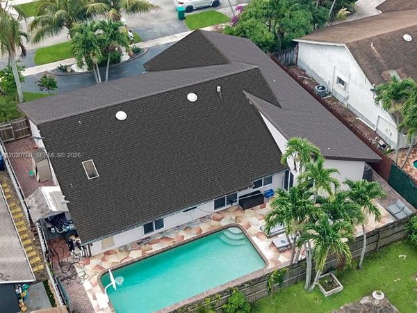 7363 NW 49th St , Lauderhill, FL 33319