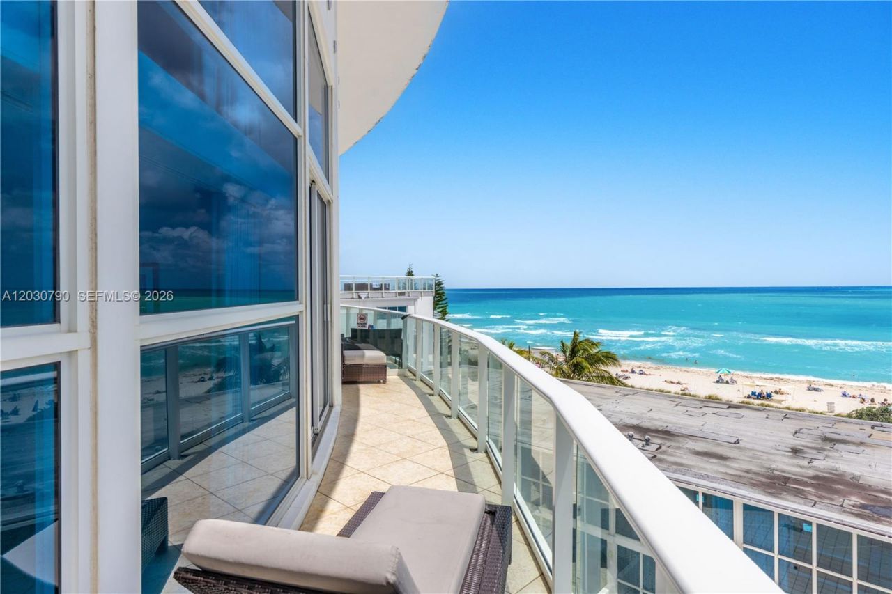 5445 Collins Ave , Unit 1506, Miami Beach, FL 33140 Photo