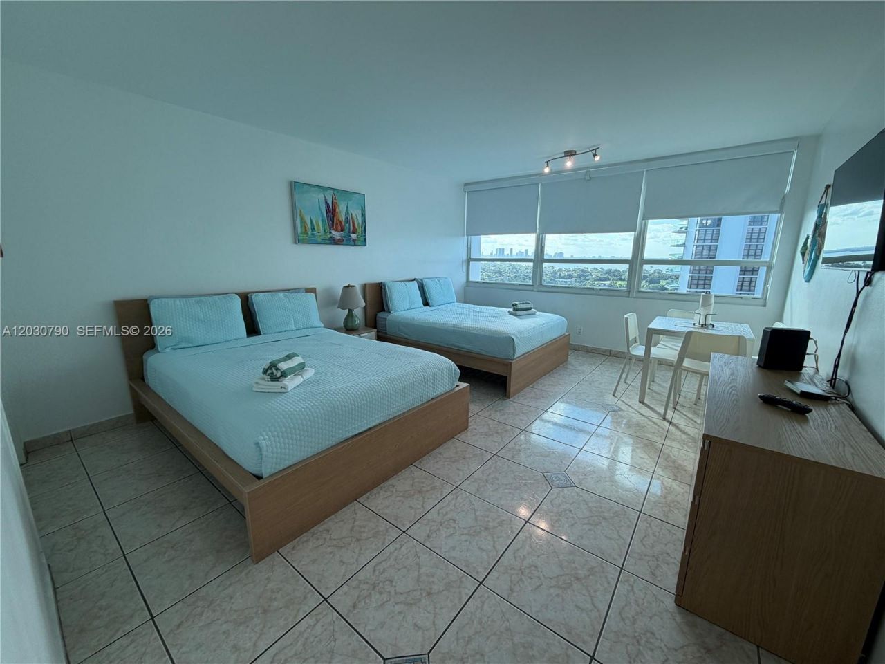 5445 Collins Ave , Unit 1506, Miami Beach, FL 33140 Photo