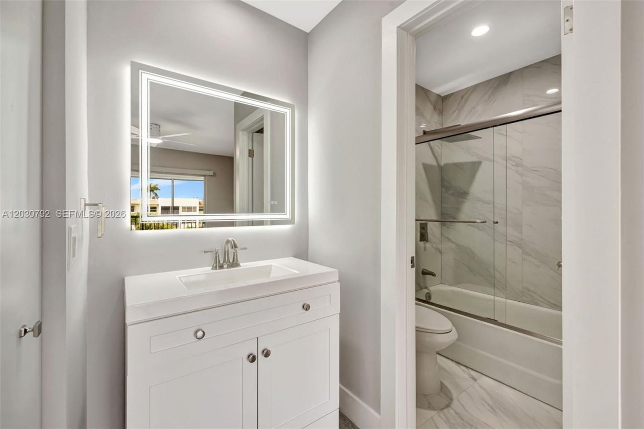 6800 Royal Palm Blvd , Unit 302F, Margate, FL 33063 Photo