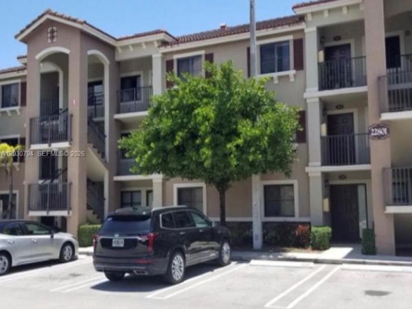 22801 SW 88th Pl , Unit 202, Cutler Bay, FL 33190
