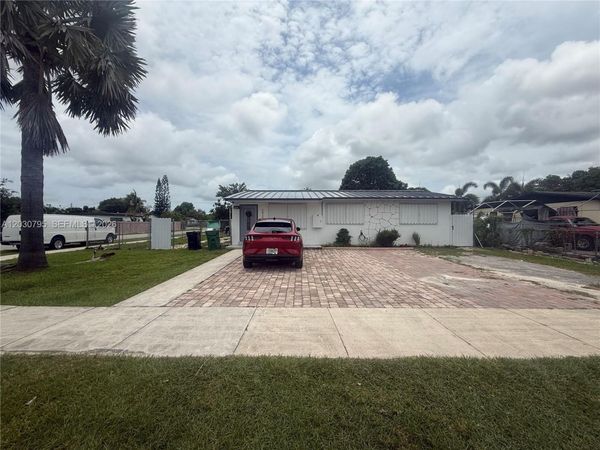 28501 SW 147th Ct , Homestead, FL 33033