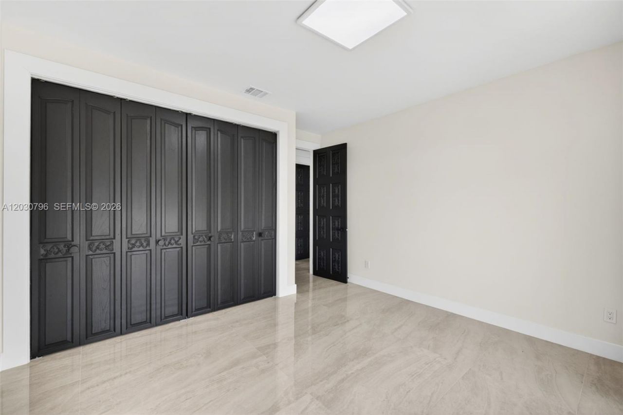 12360 SW 1st St , Plantation, FL 33325 Photo