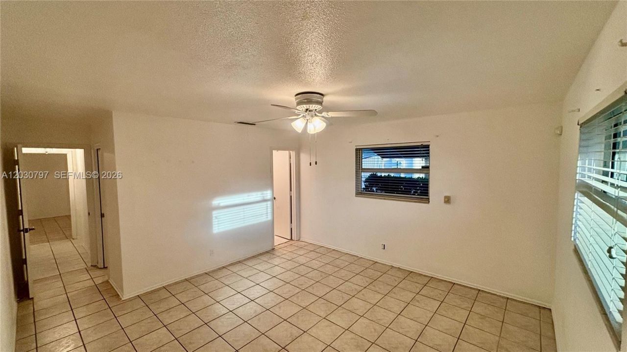 4805 NW 49th Rd , Tamarac, FL 33319 Photo