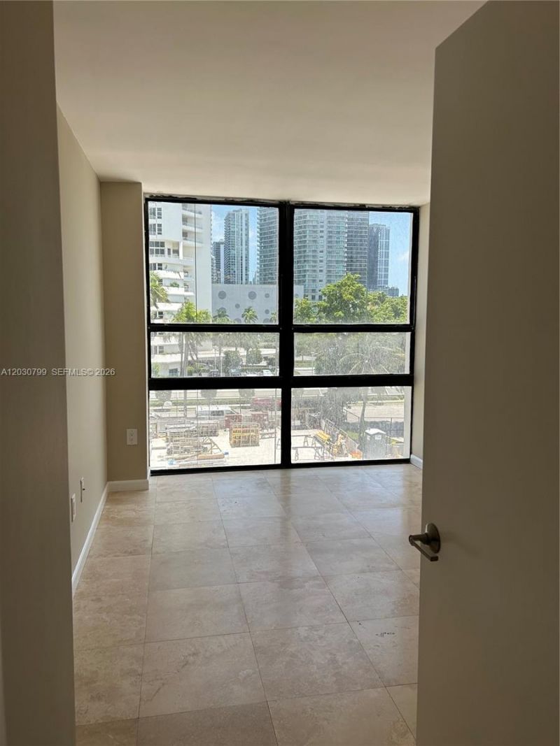600 NE 36th St, Unit 417, Miami, FL 33137 Photo