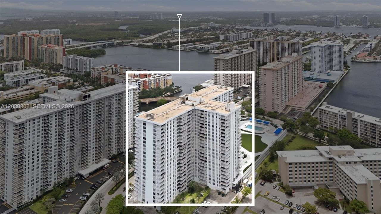 231 174th St , Unit 901, Sunny Isles Beach, FL 33160 Photo