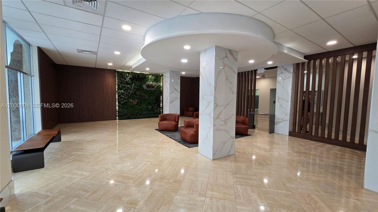 250 174th St , Unit 314, Sunny Isles Beach, FL 33160 Photo