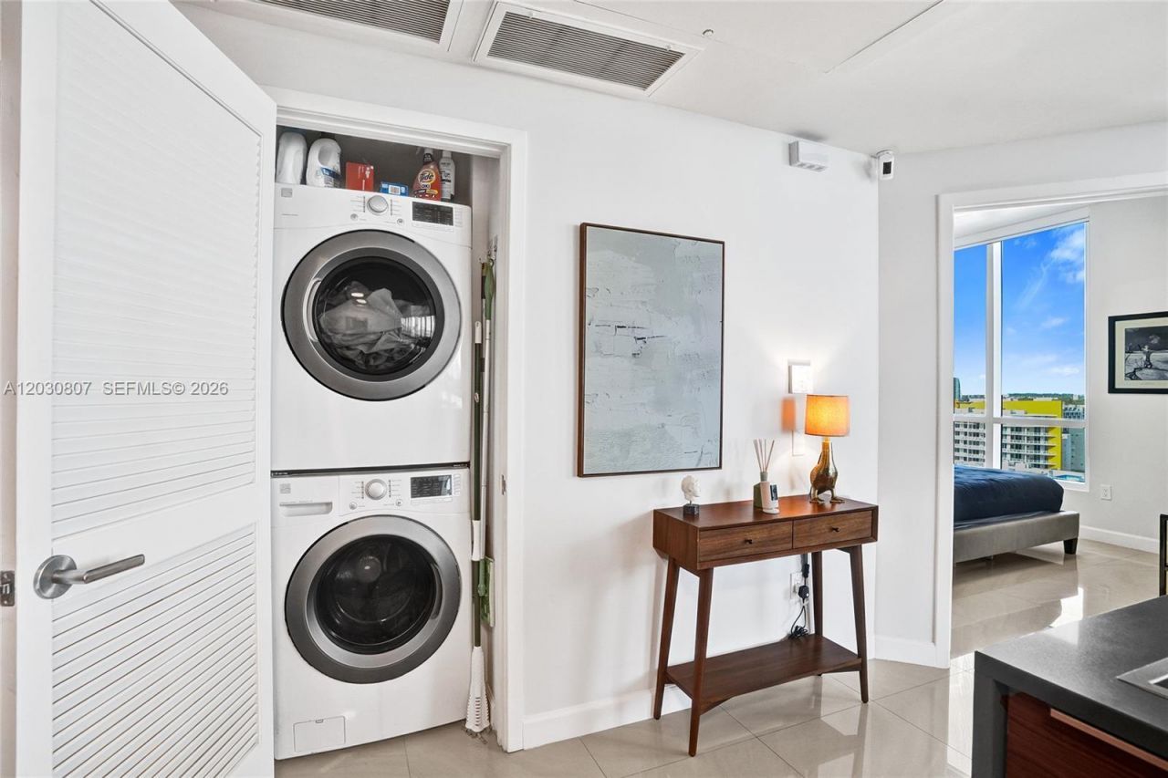 601 NE 27th St , Unit 1507, Miami, FL 33137 Photo