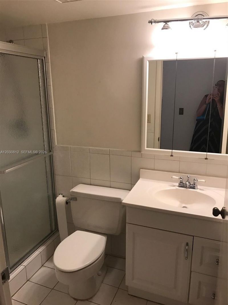1665 Bay Rd , Unit 416, Miami Beach, FL 33139 Photo