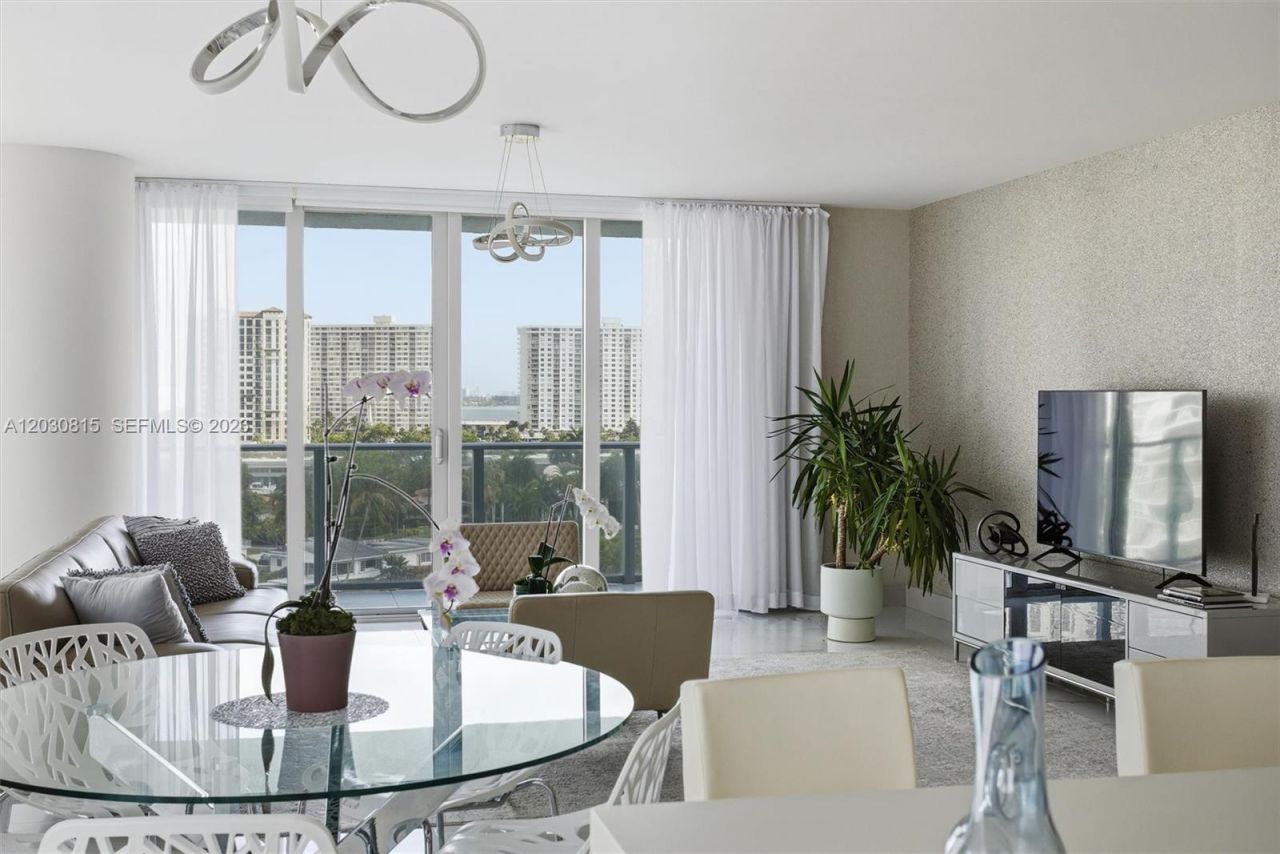 330 Sunny Isles Blvd , Unit 5-708, Sunny Isles Beach, FL 33160 Photo