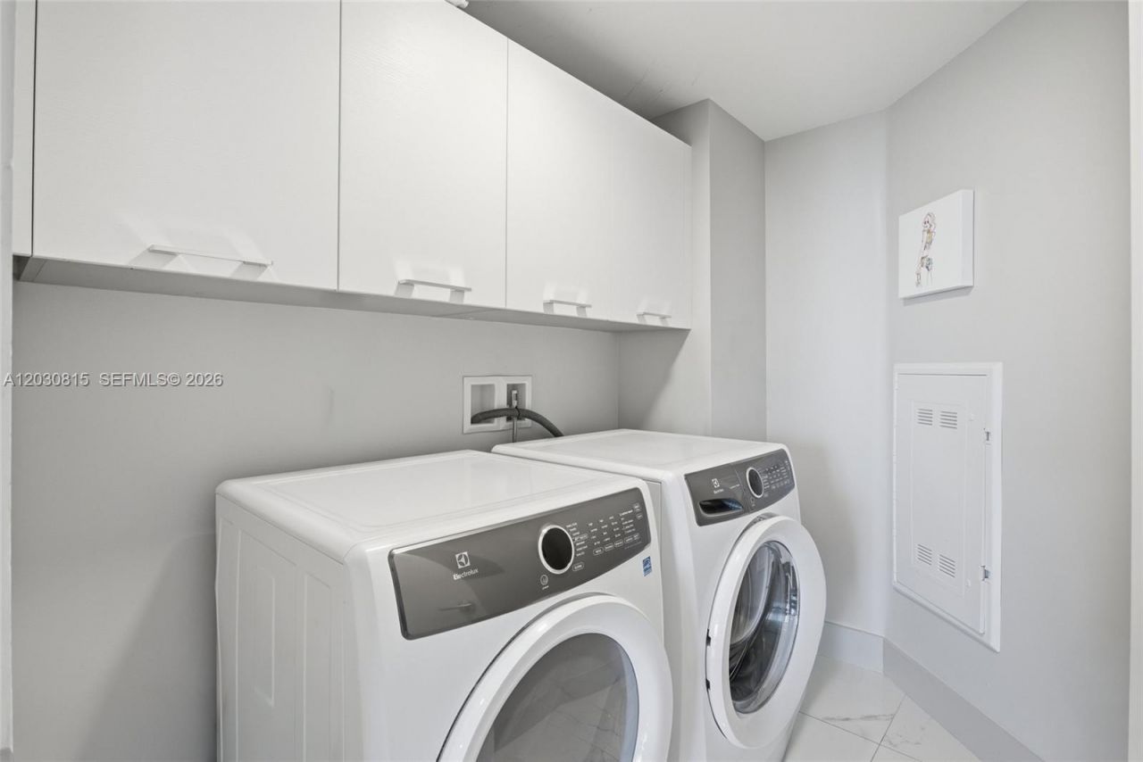 330 Sunny Isles Blvd , Unit 5-708, Sunny Isles Beach, FL 33160 Photo