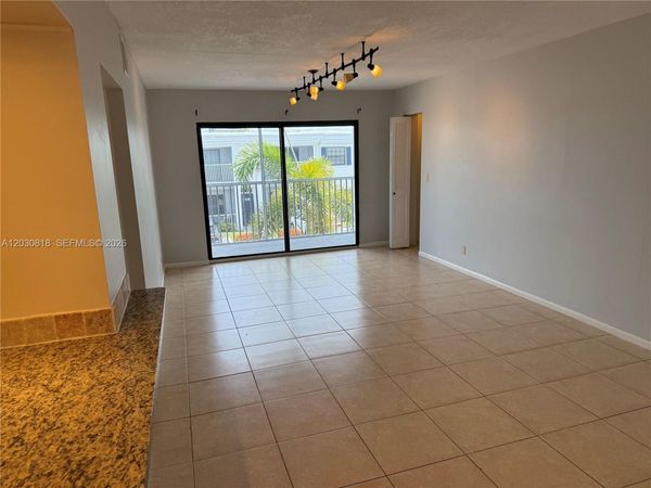 170 Cypress Club Dr , Unit 729, Pompano Beach, FL 33060