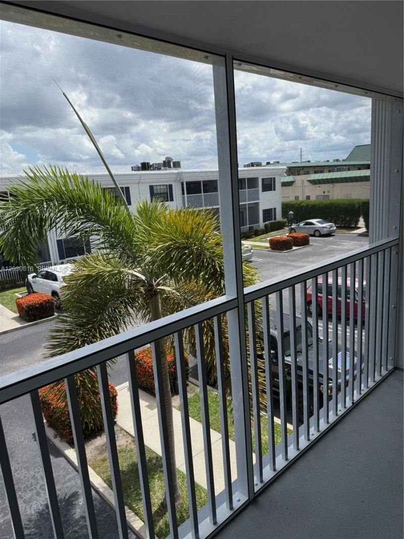 170 Cypress Club Dr , Unit 729, Pompano Beach, FL 33060 Photo