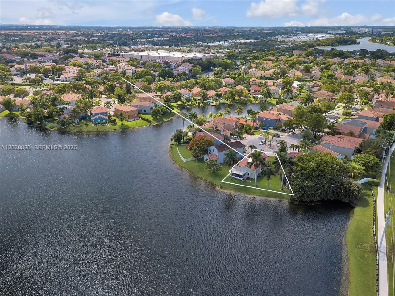 10627 NW 7th St , Pembroke Pines, FL 33026 Photo